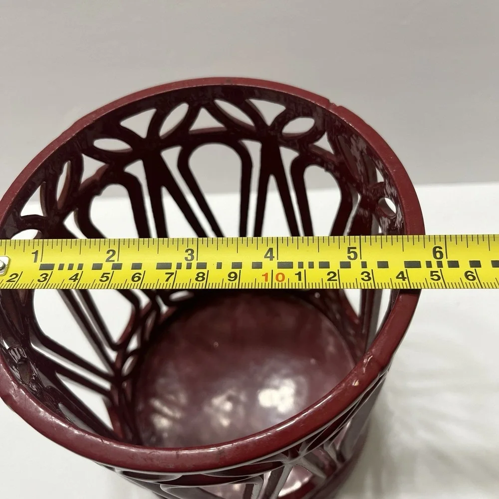 Red Enamel Cast Iron Kitchen Utensil Holder Scroll Work Footed Glossy 7.75x6